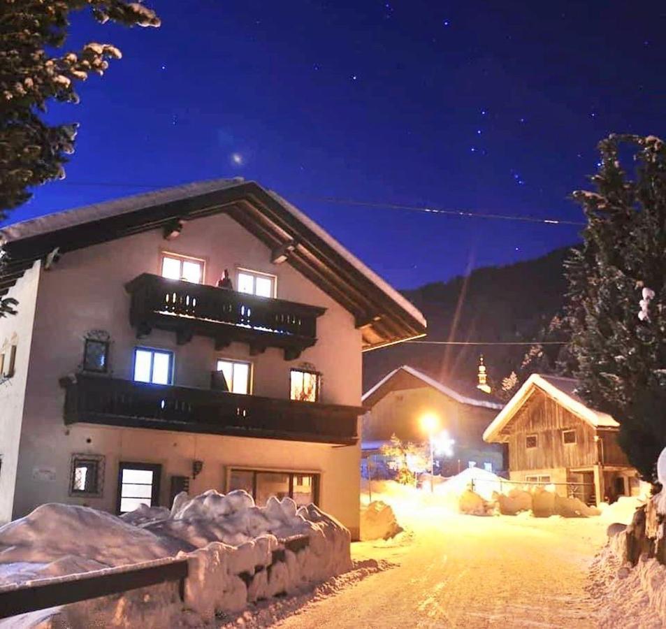 Gasthof Barlida Lainach Extérieur photo